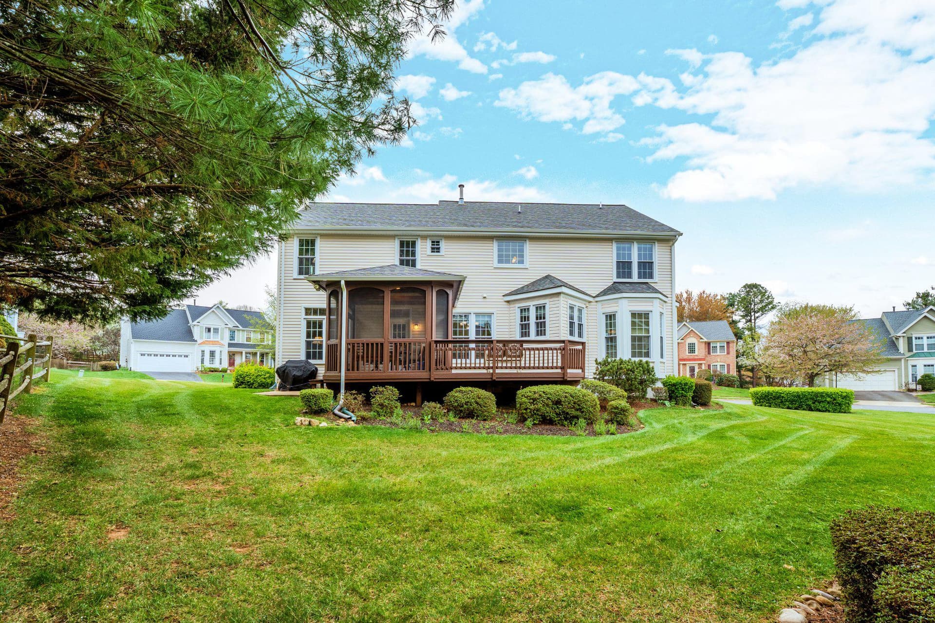 46610 Kingschase Court photo 4
