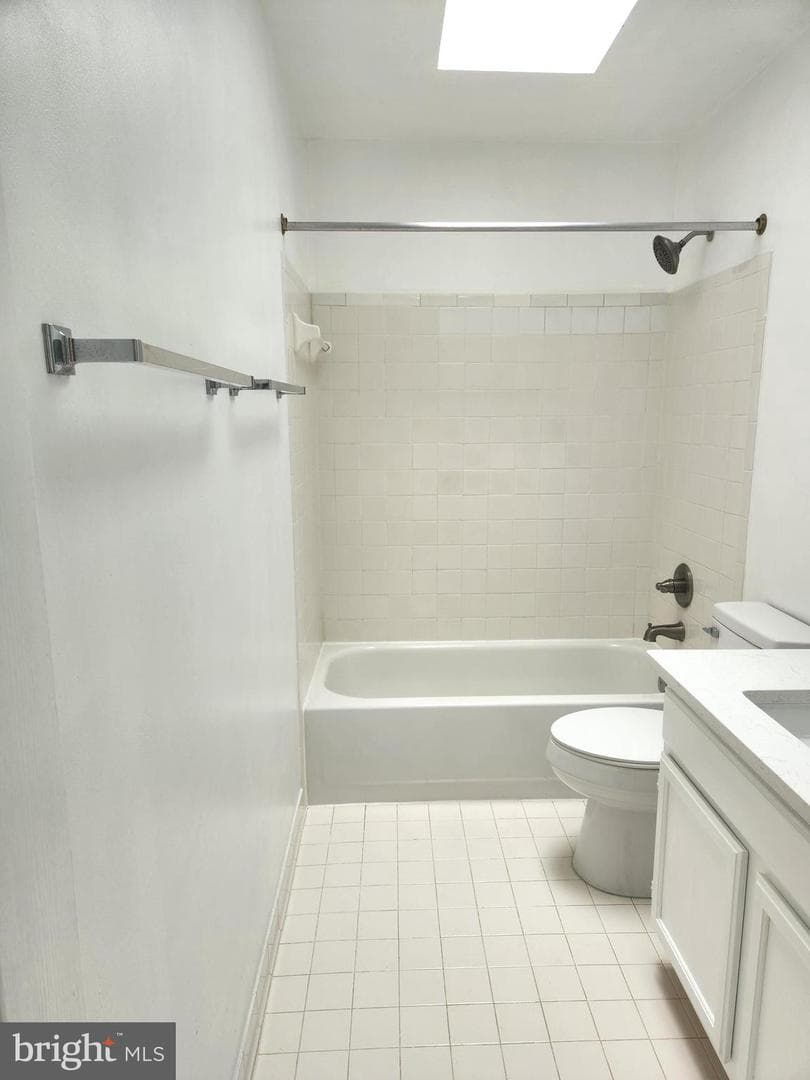 21218 Edgewood Court photo 46