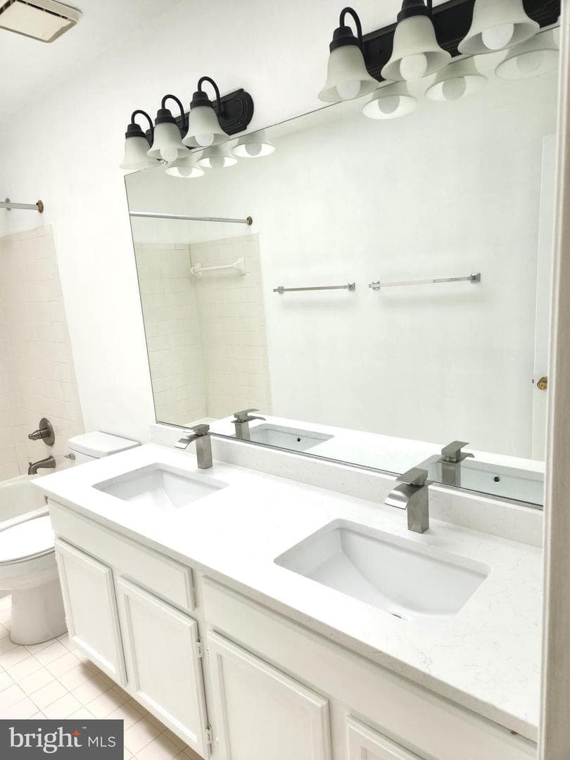 21218 Edgewood Court photo 47