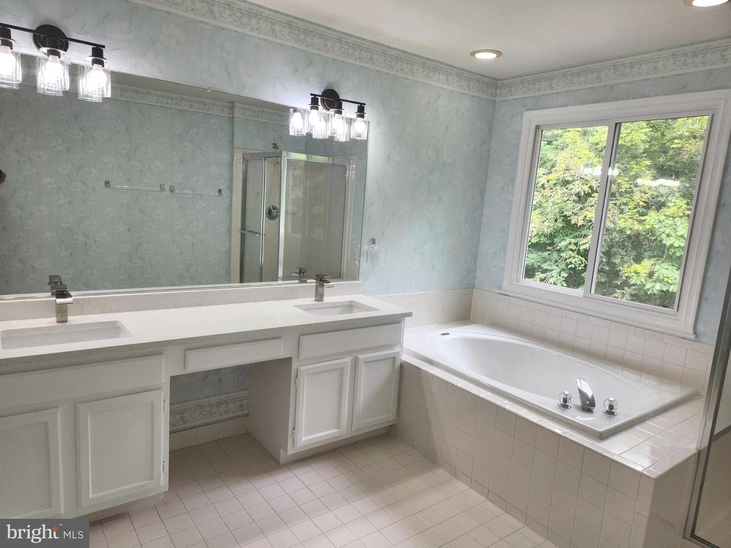 21218 Edgewood Court photo 69
