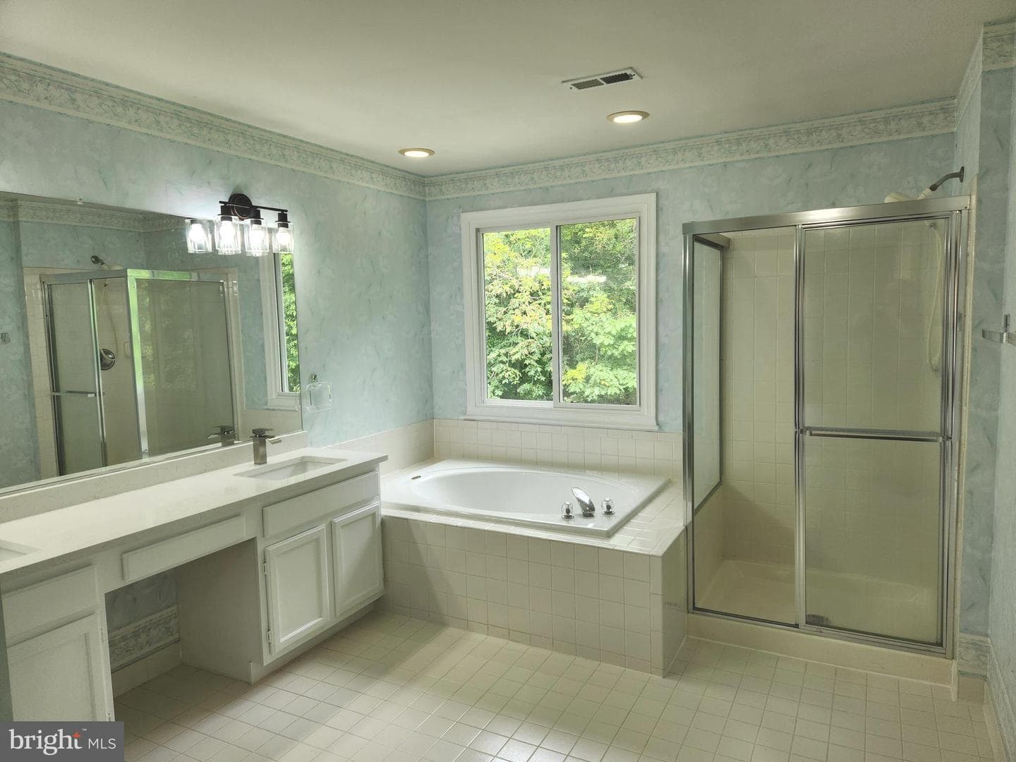 21218 Edgewood Court photo 73