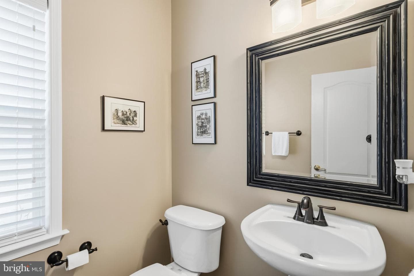 22122 Whisperhill Court photo 29