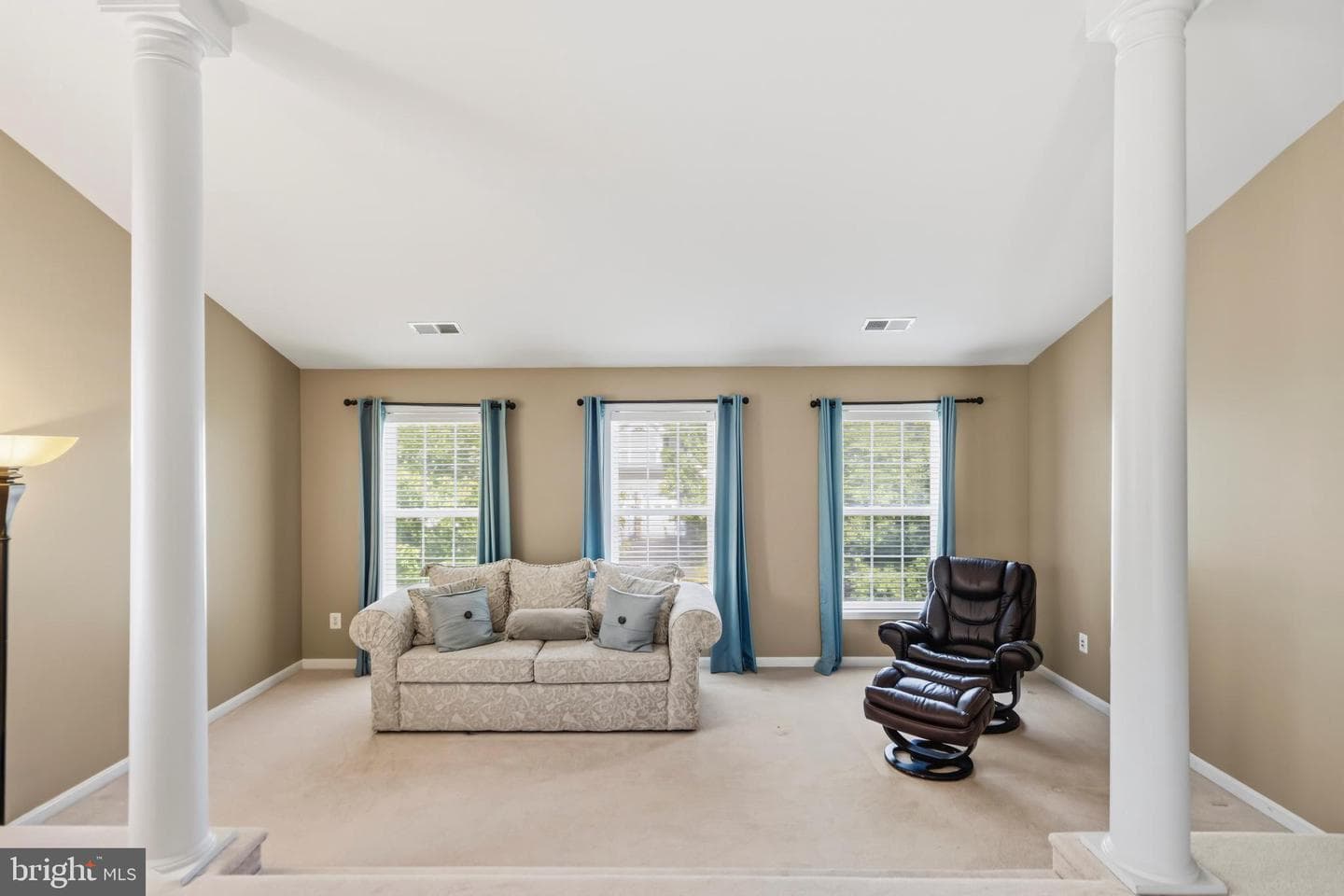 22122 Whisperhill Court photo 35