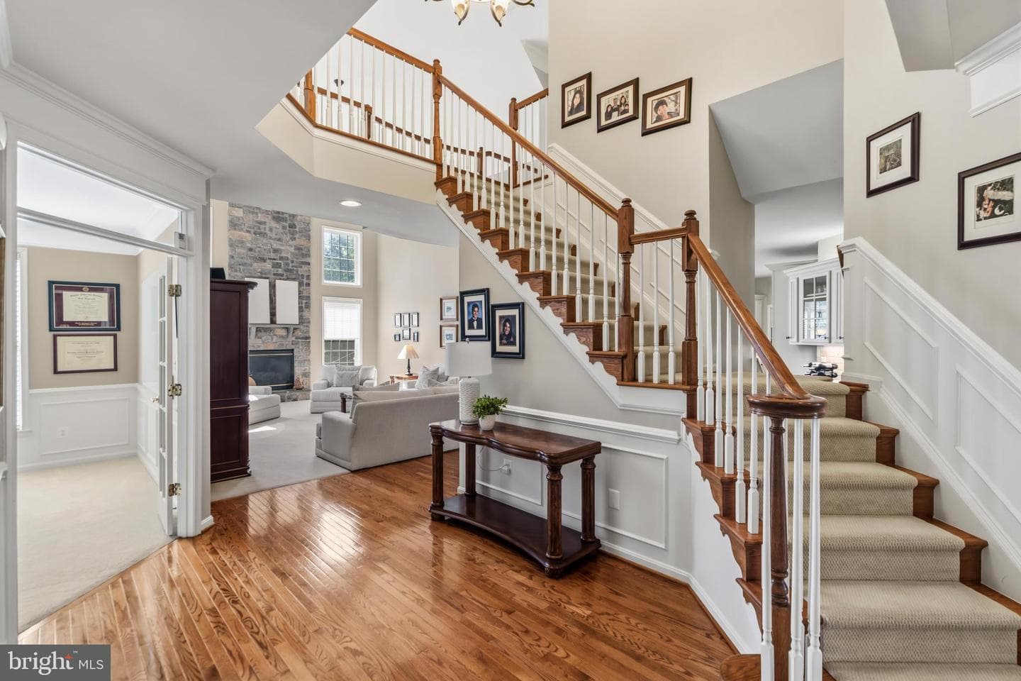 22122 Whisperhill Court photo 4