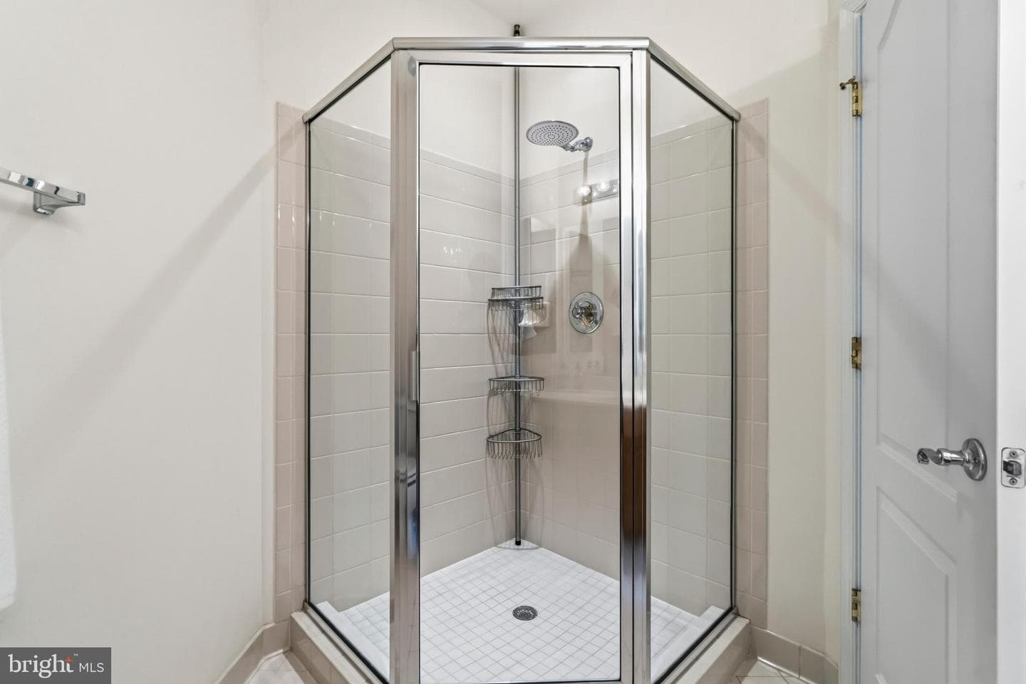 22122 Whisperhill Court photo 47