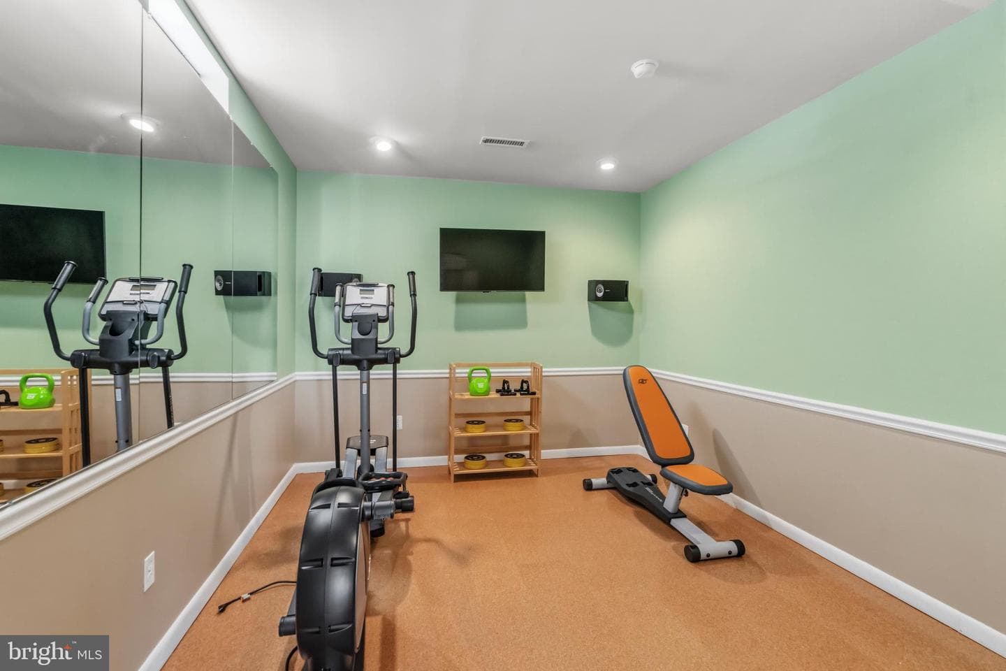 22122 Whisperhill Court photo 55
