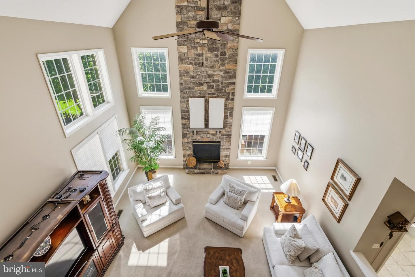 22122 Whisperhill Court photo 7