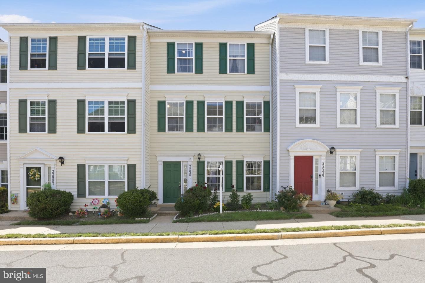 22981 Fleet Terrace photo 3