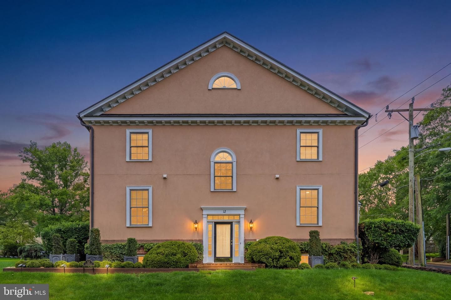 12 Orange Drive, Middleburg