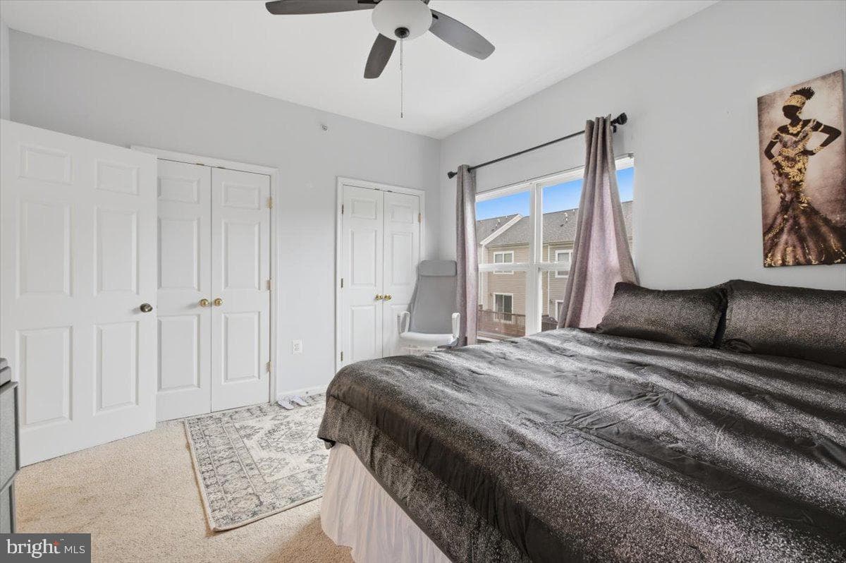 21845 Jarvis Square photo 25