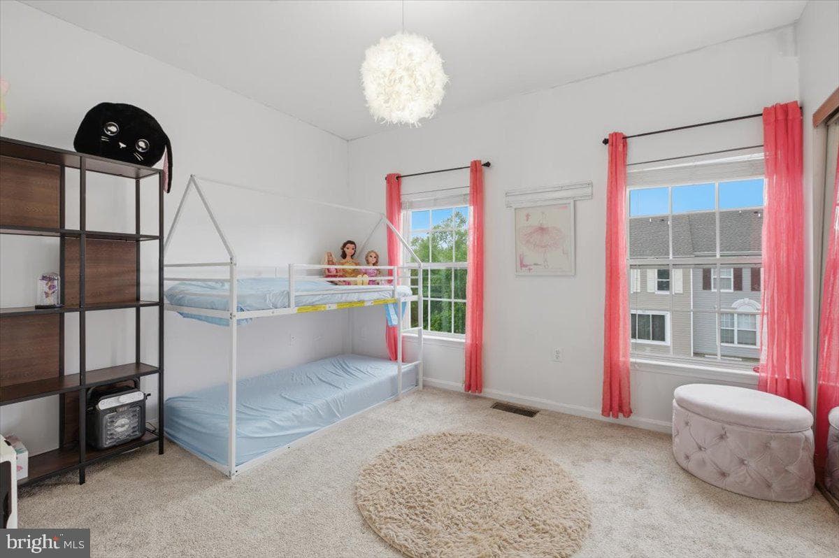 21845 Jarvis Square photo 30