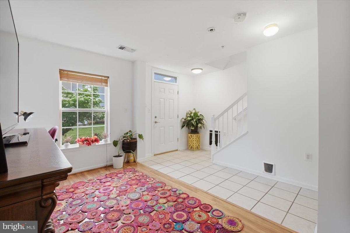 21845 Jarvis Square photo 8