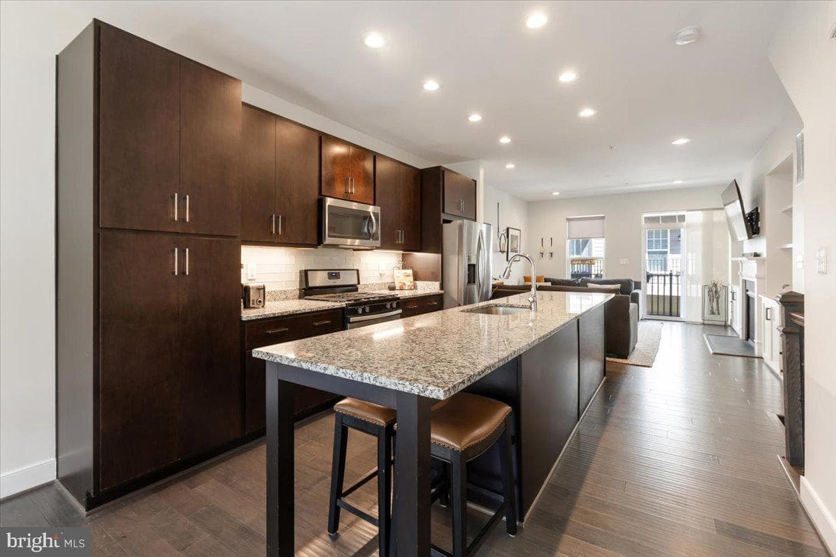 254 Bluemont Branch Terrace SE, Leesburg