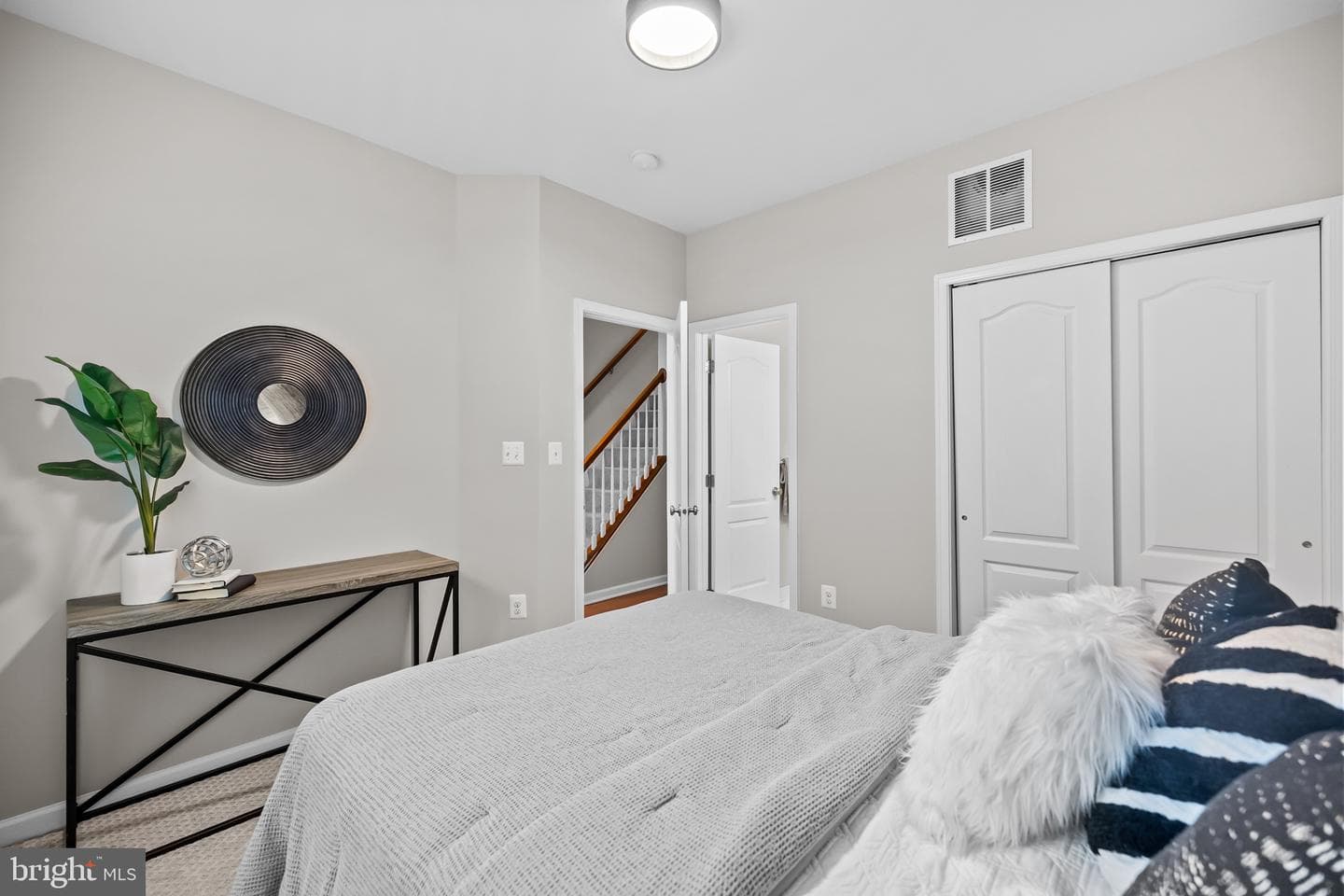 43202 Whelplehill Terrace photo 36