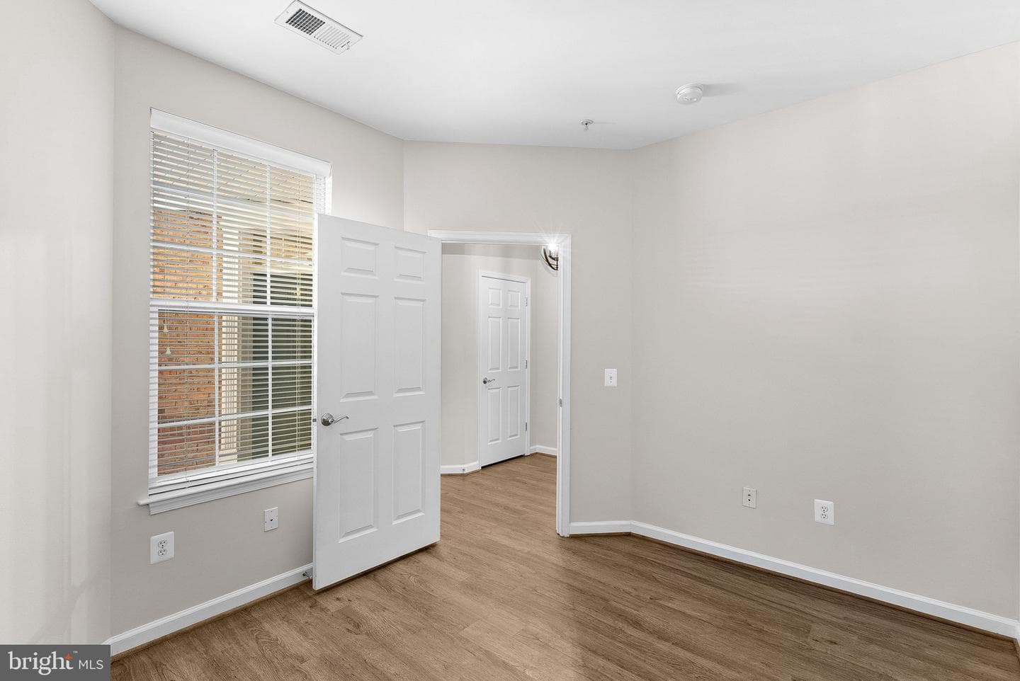 20365 Belmont Park Terrace #108 photo 25