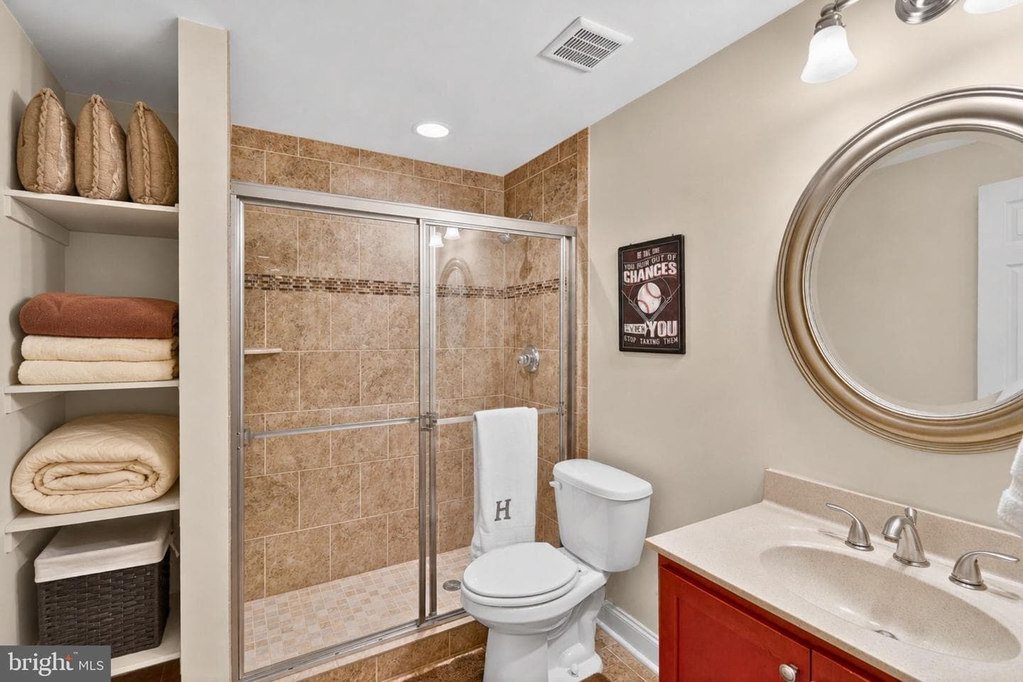 108 Bethal Court SW photo 22