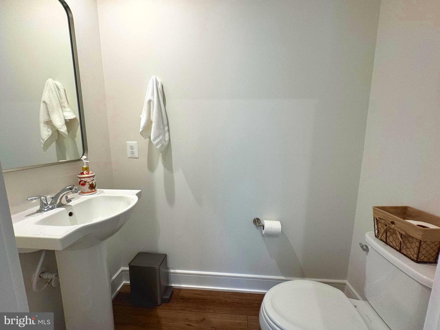 21740 Charing Cross Terrace photo 8