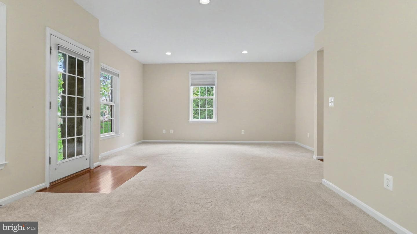 42371 Trellis Square photo 10