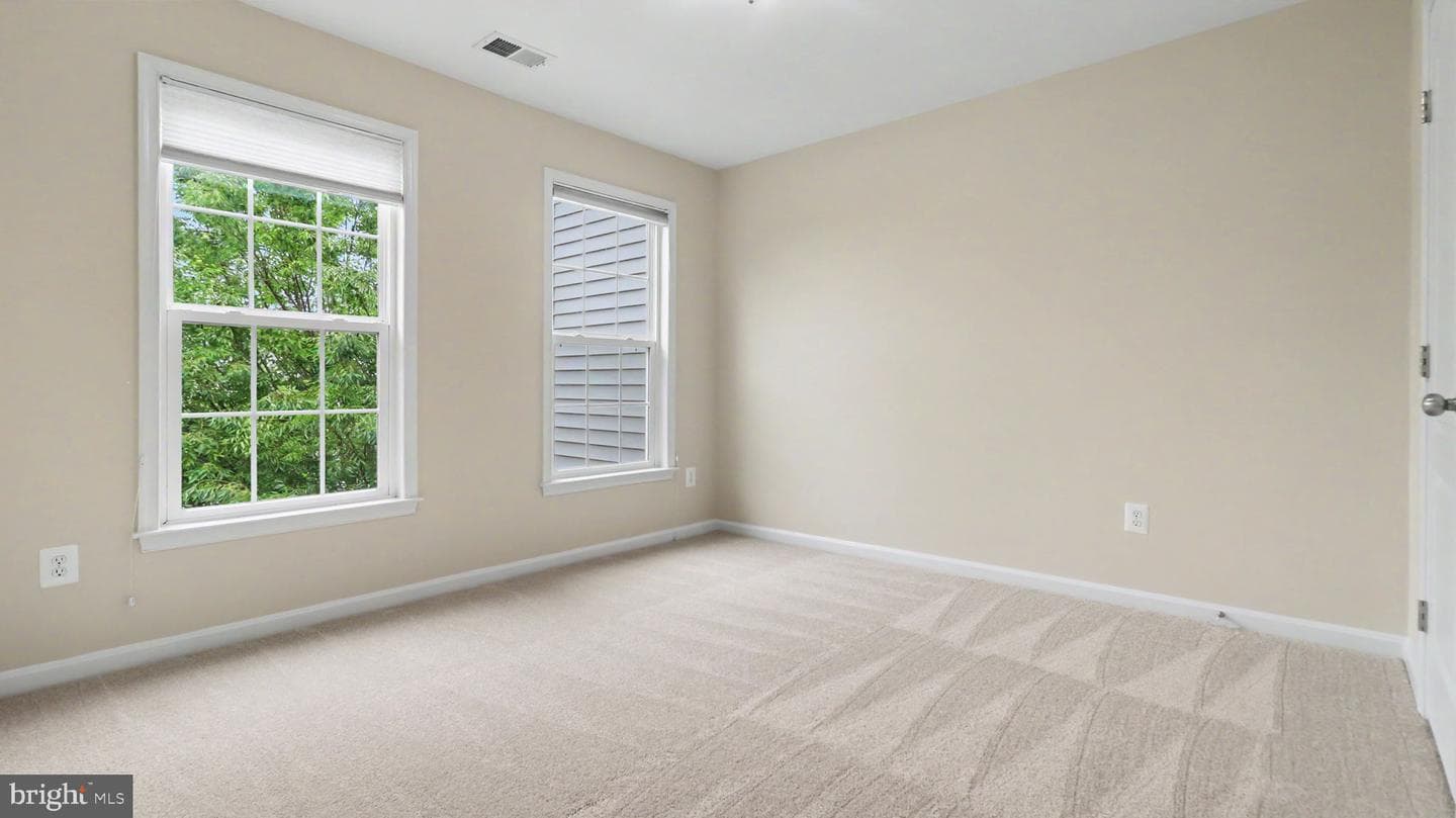 42371 Trellis Square photo 52