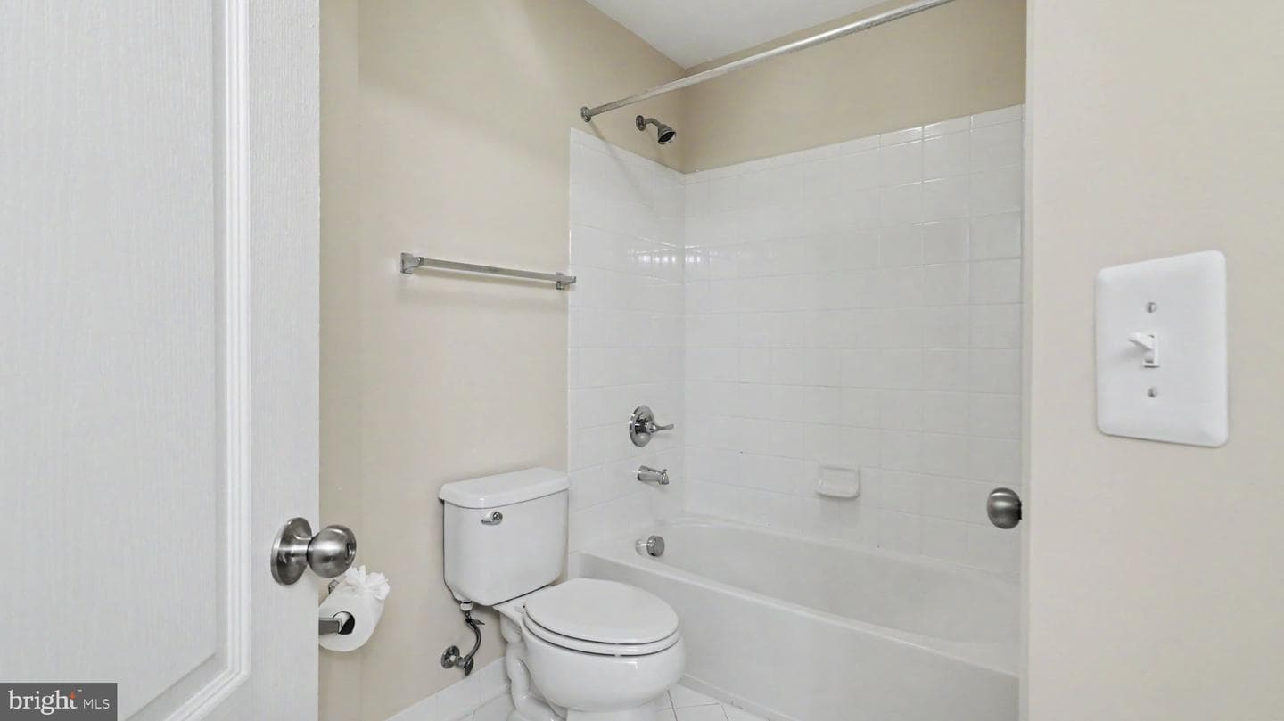 42371 Trellis Square photo 54