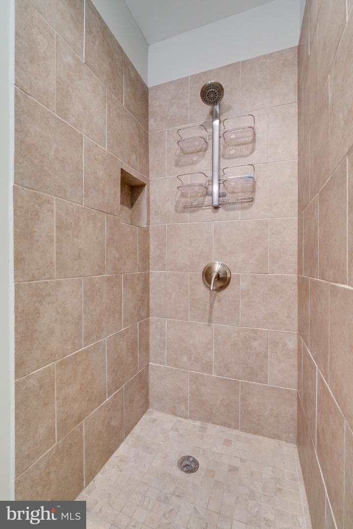 42787 Shaler Street photo 46