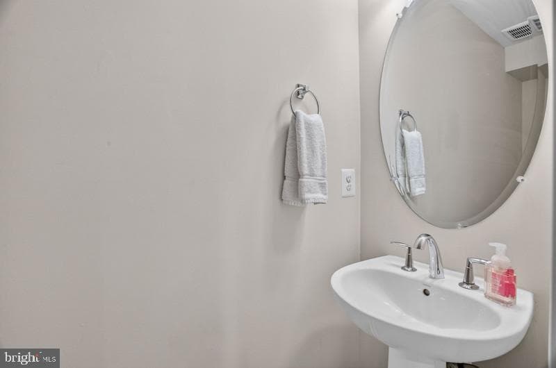 42620 Pitlochry Terrace photo 9