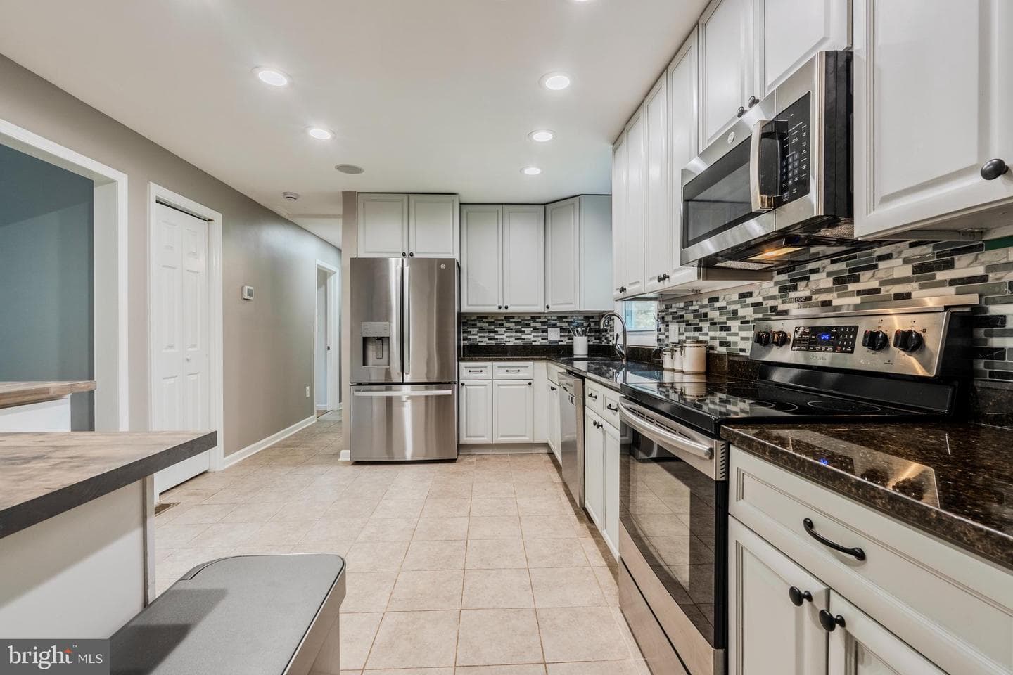 39636 Mossridge Road photo 11