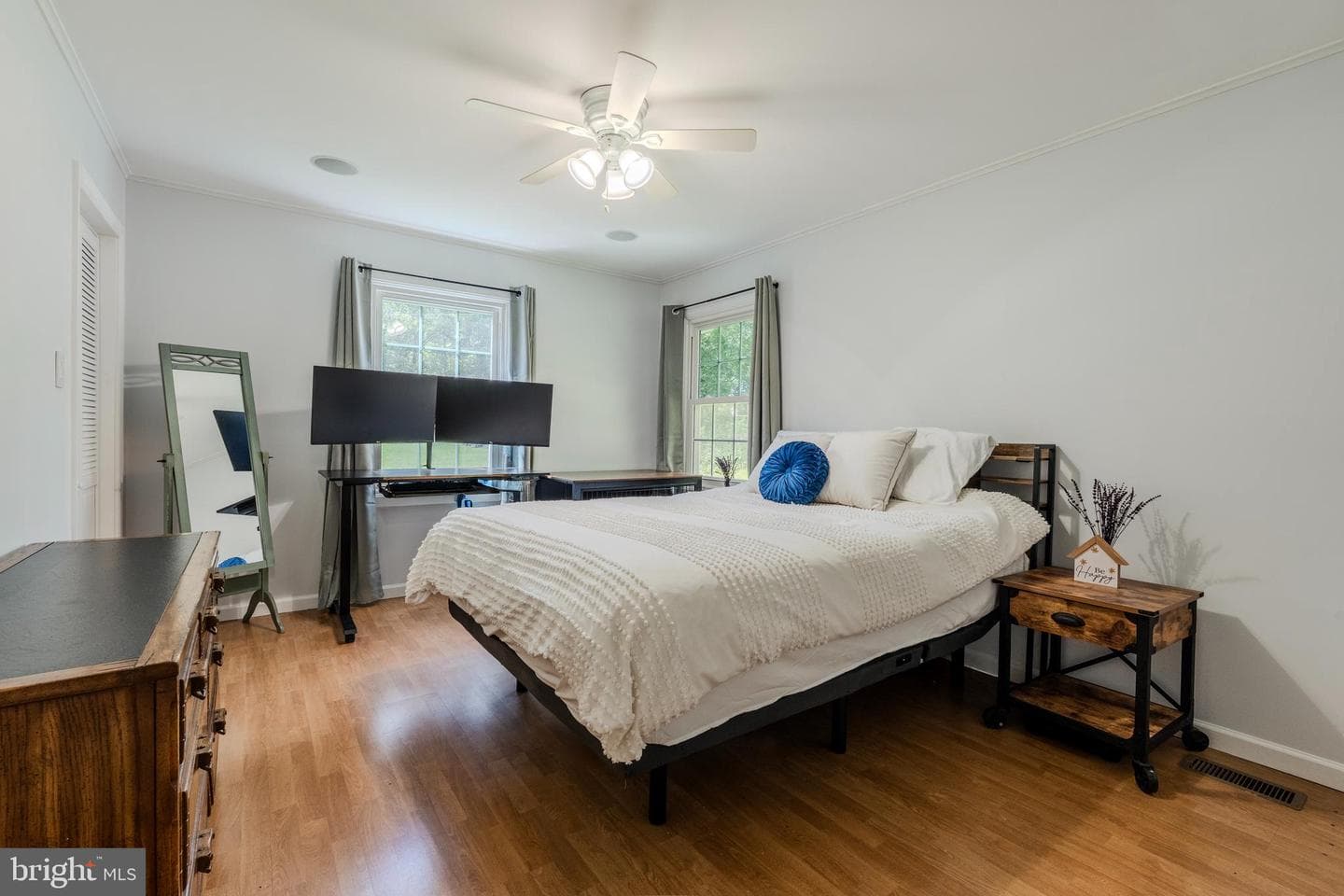 39636 Mossridge Road photo 15