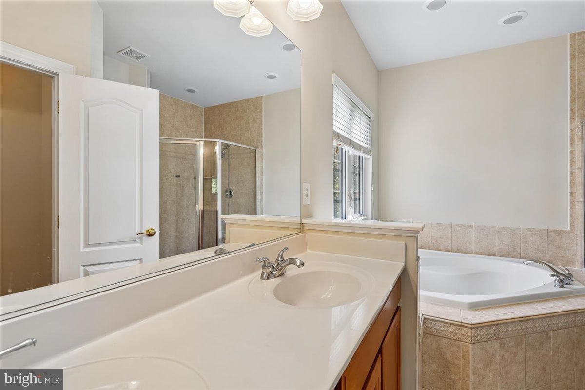 117 Rosebrook Court NW photo 23
