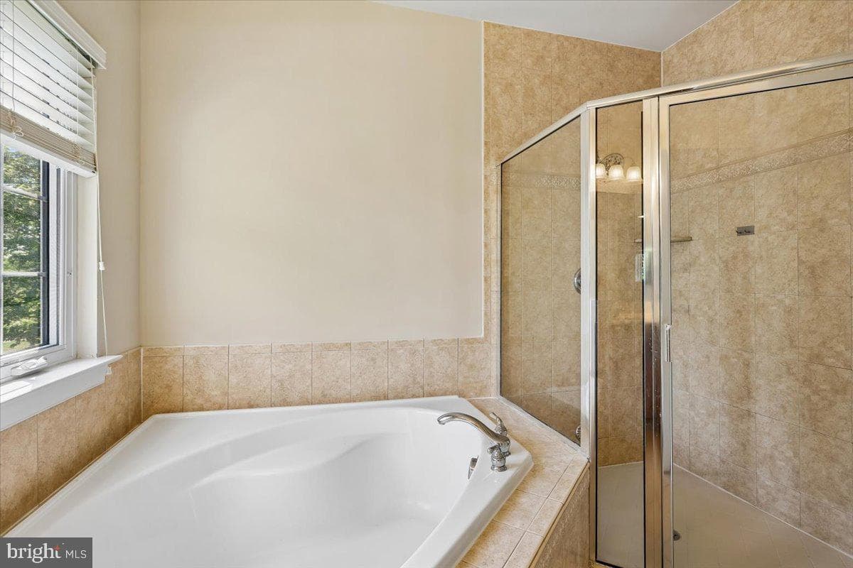 117 Rosebrook Court NW photo 24