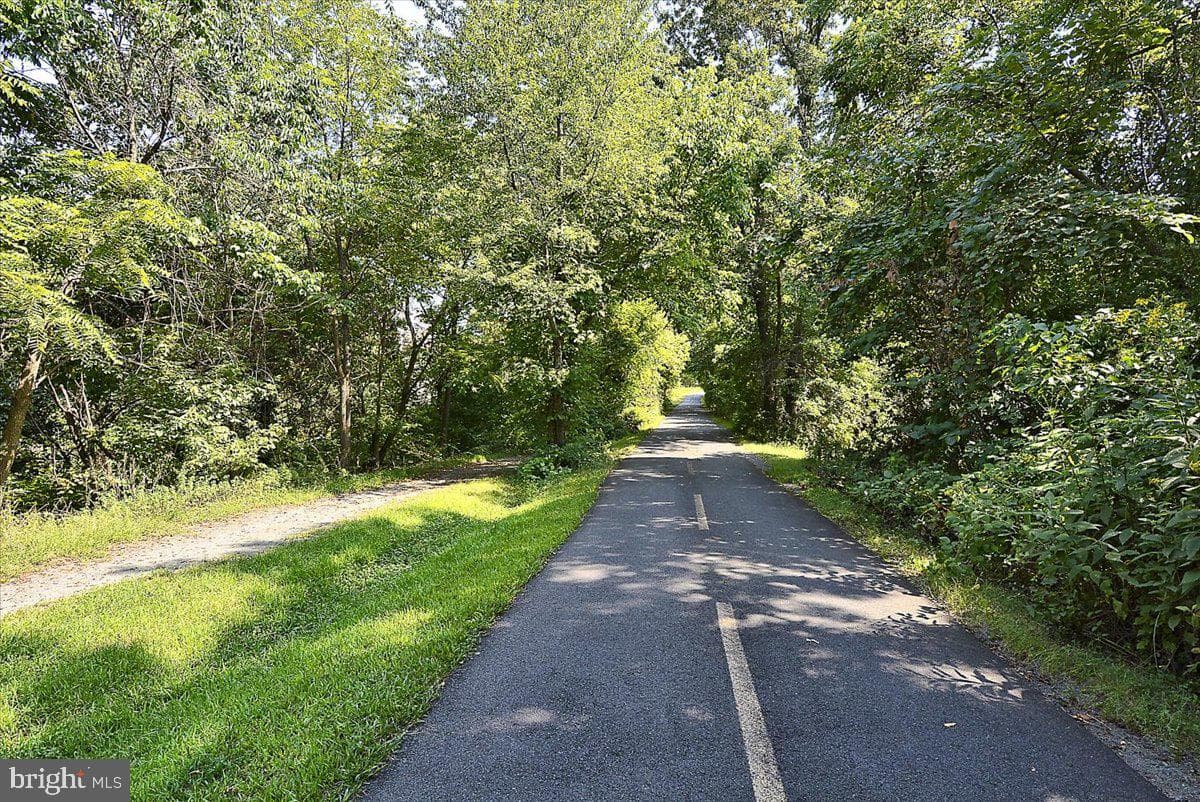 117 Rosebrook Court NW photo 32