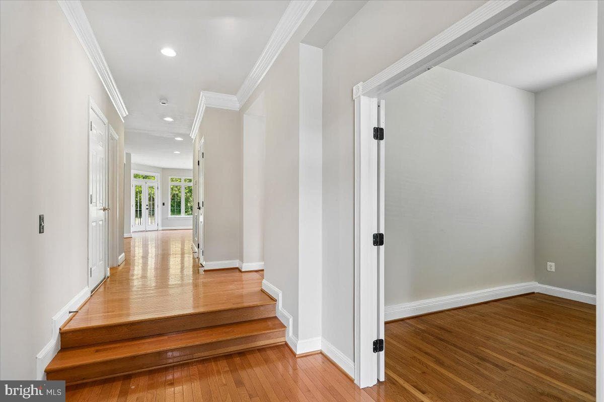 117 Rosebrook Court NW photo 6