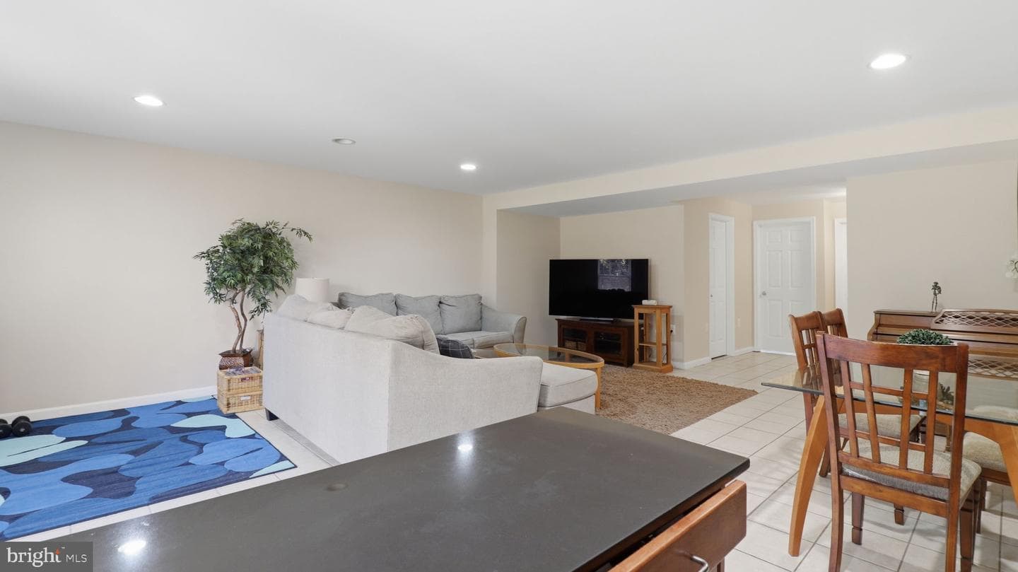 406 Leeds Ridge Court photo 28