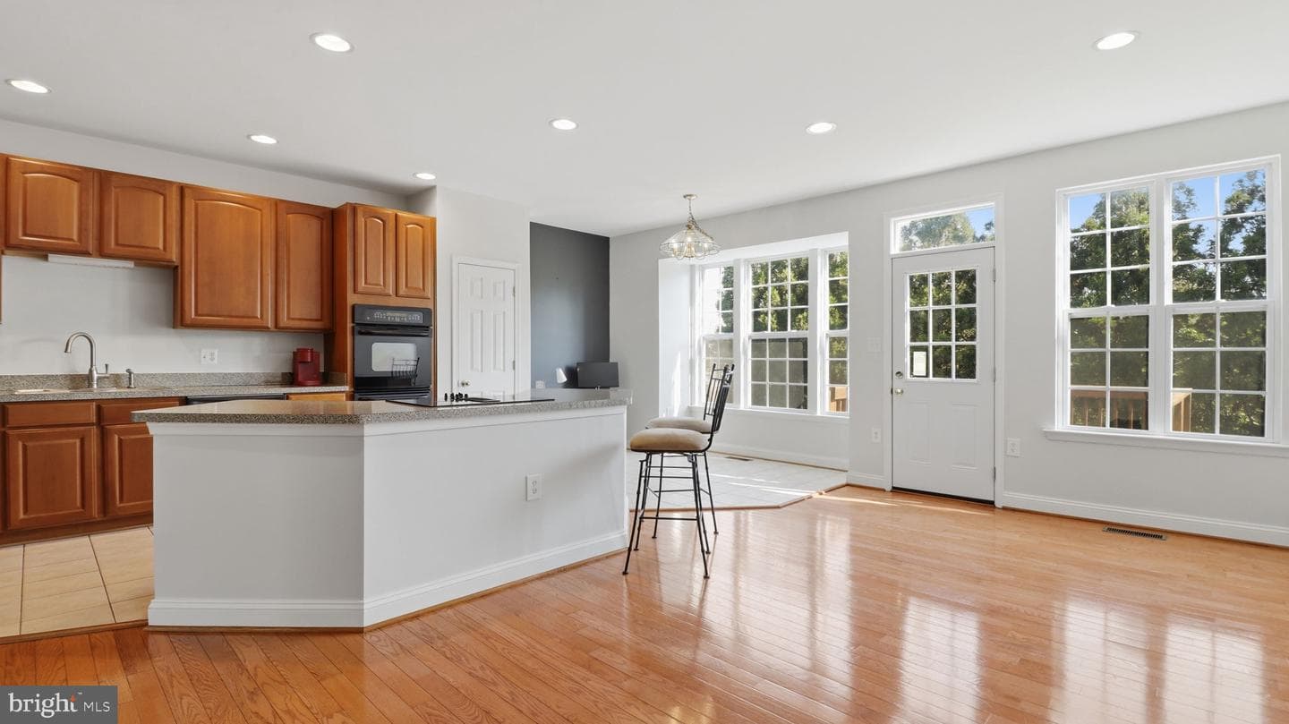 406 Leeds Ridge Court photo 6