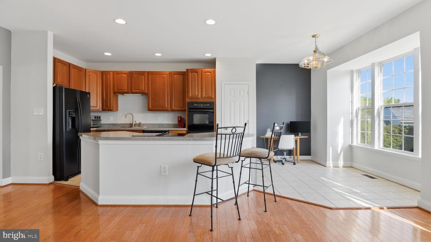 406 Leeds Ridge Court photo 9