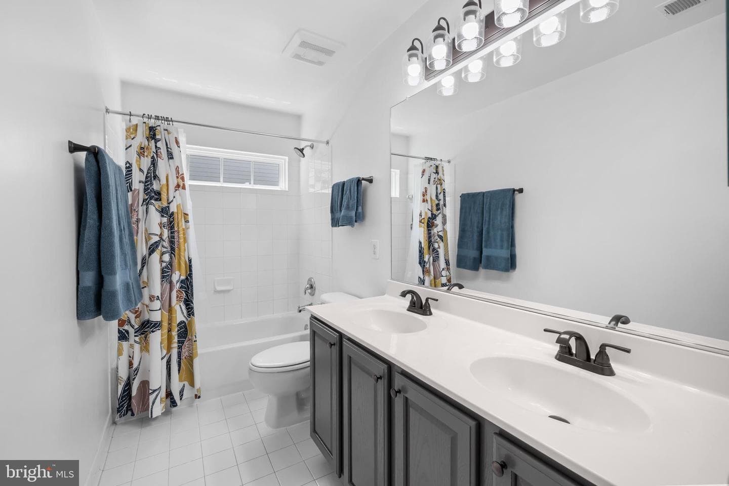 819 Saddleback Place NE photo 43