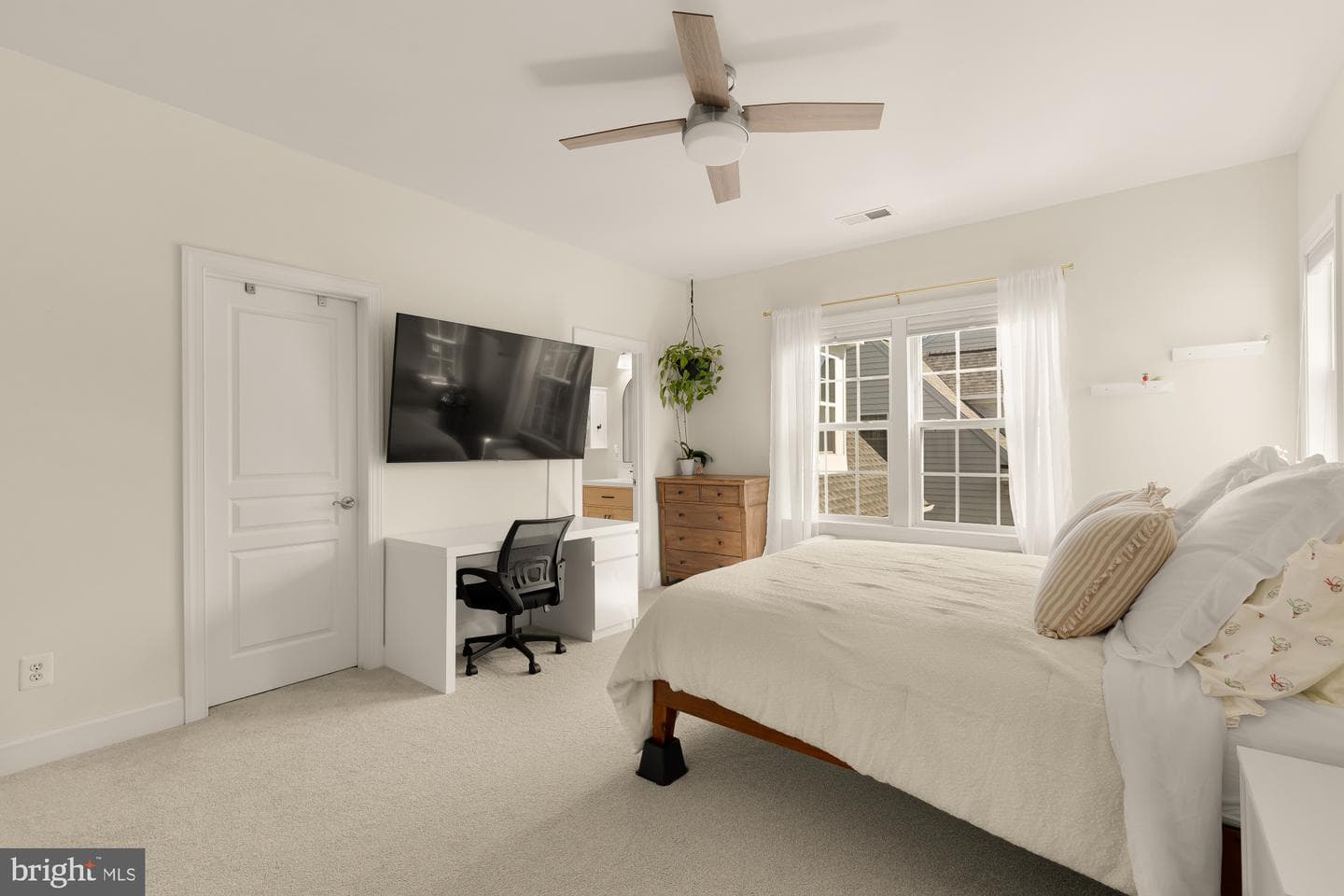 22478 Dinah Place photo 39