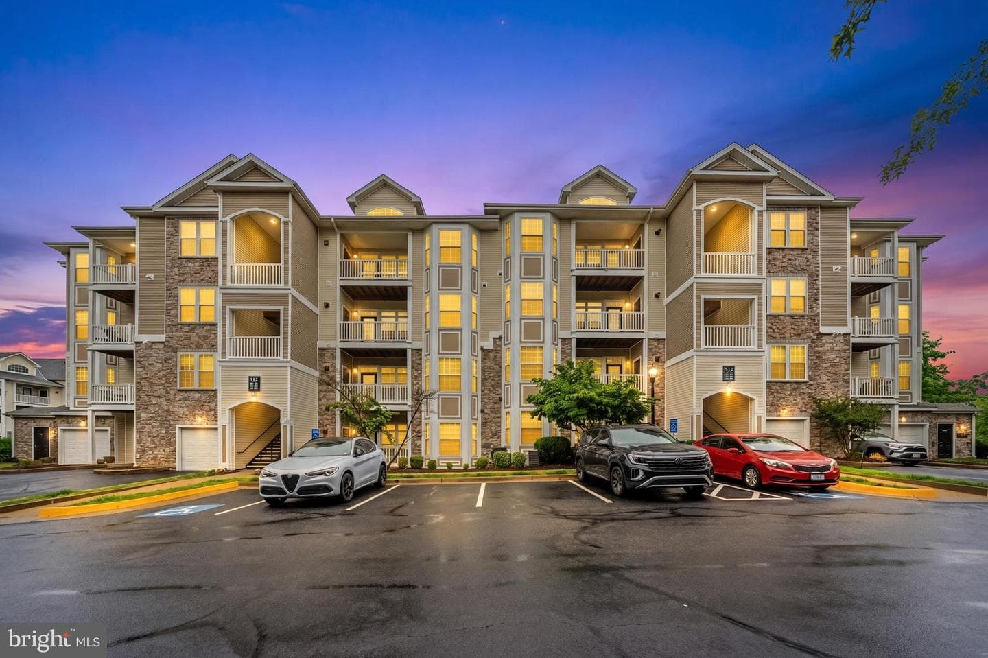 512 Sunset View Terrace SE #202 photo 42
