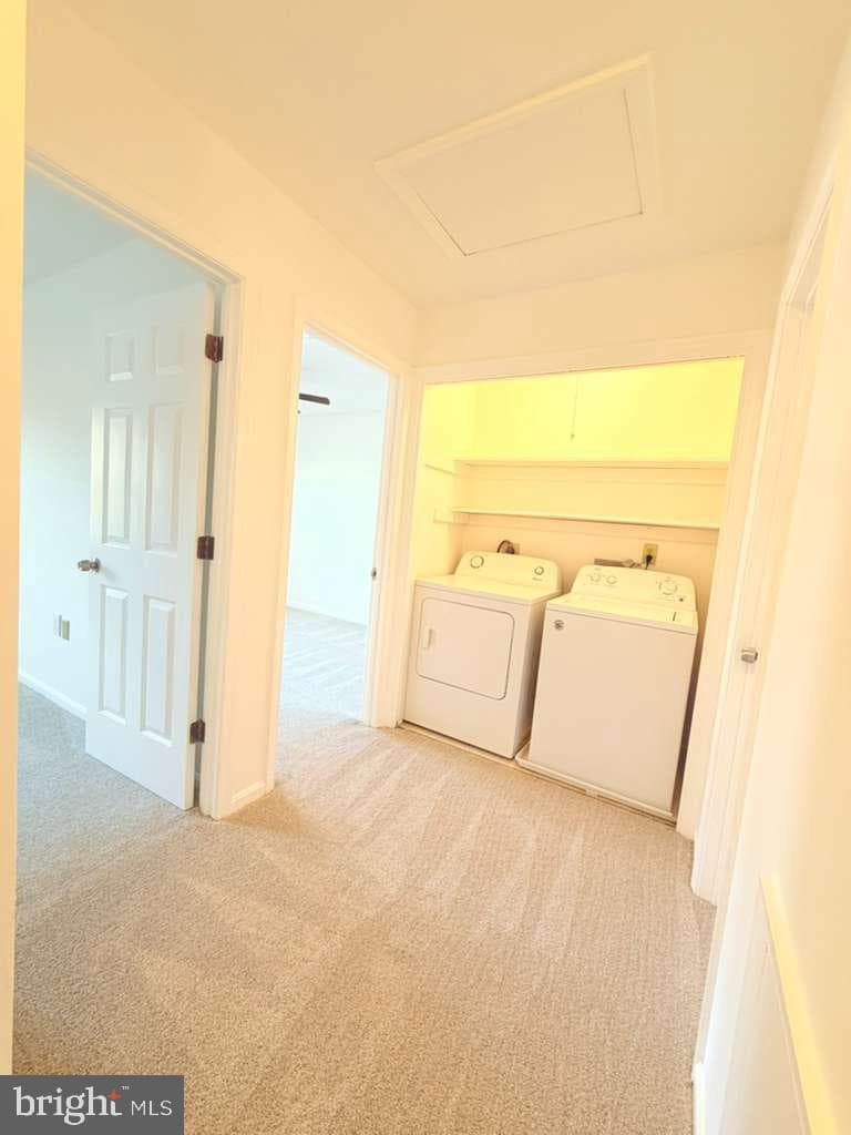 33 Park Place photo 17