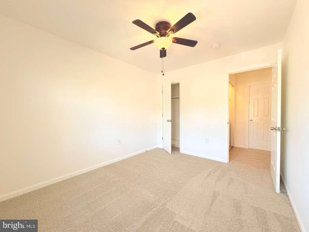 33 Park Place photo 21