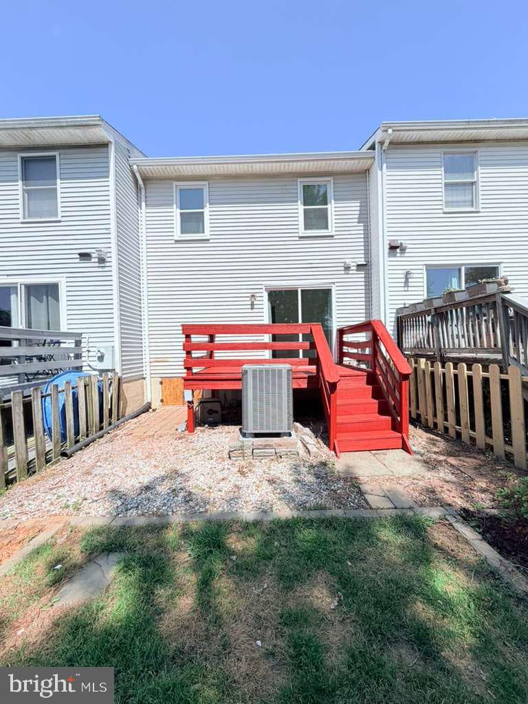 33 Park Place photo 23