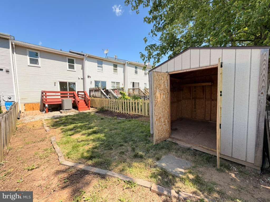 33 Park Place photo 28