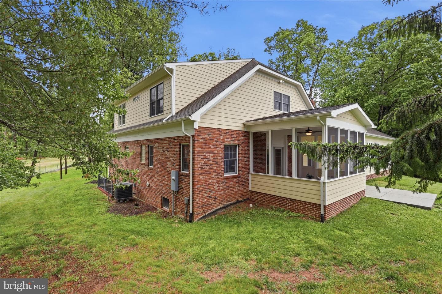 17689 Bates Drive photo 48