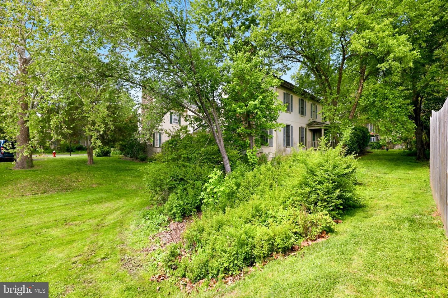 4 Linden Hill Way SW photo 9