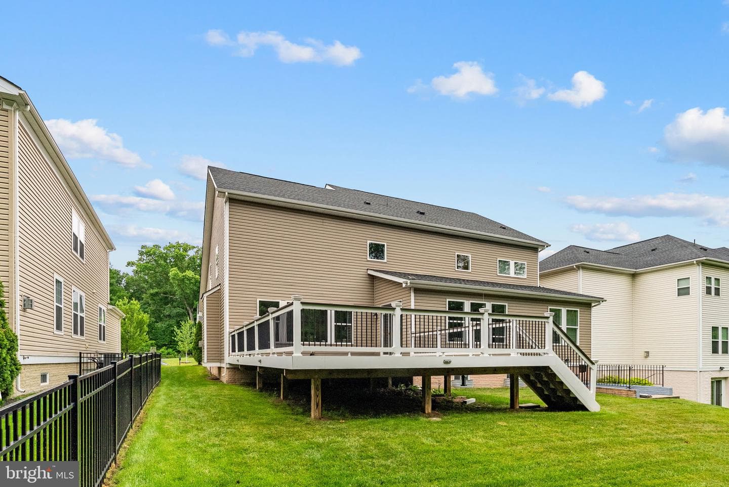 23754 Kilkerran Drive photo 85