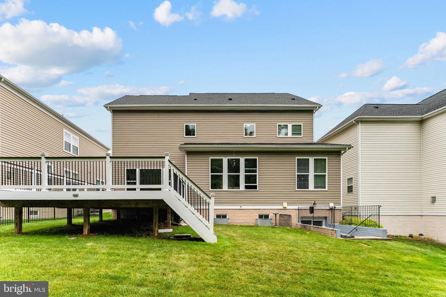 23754 Kilkerran Drive photo 86
