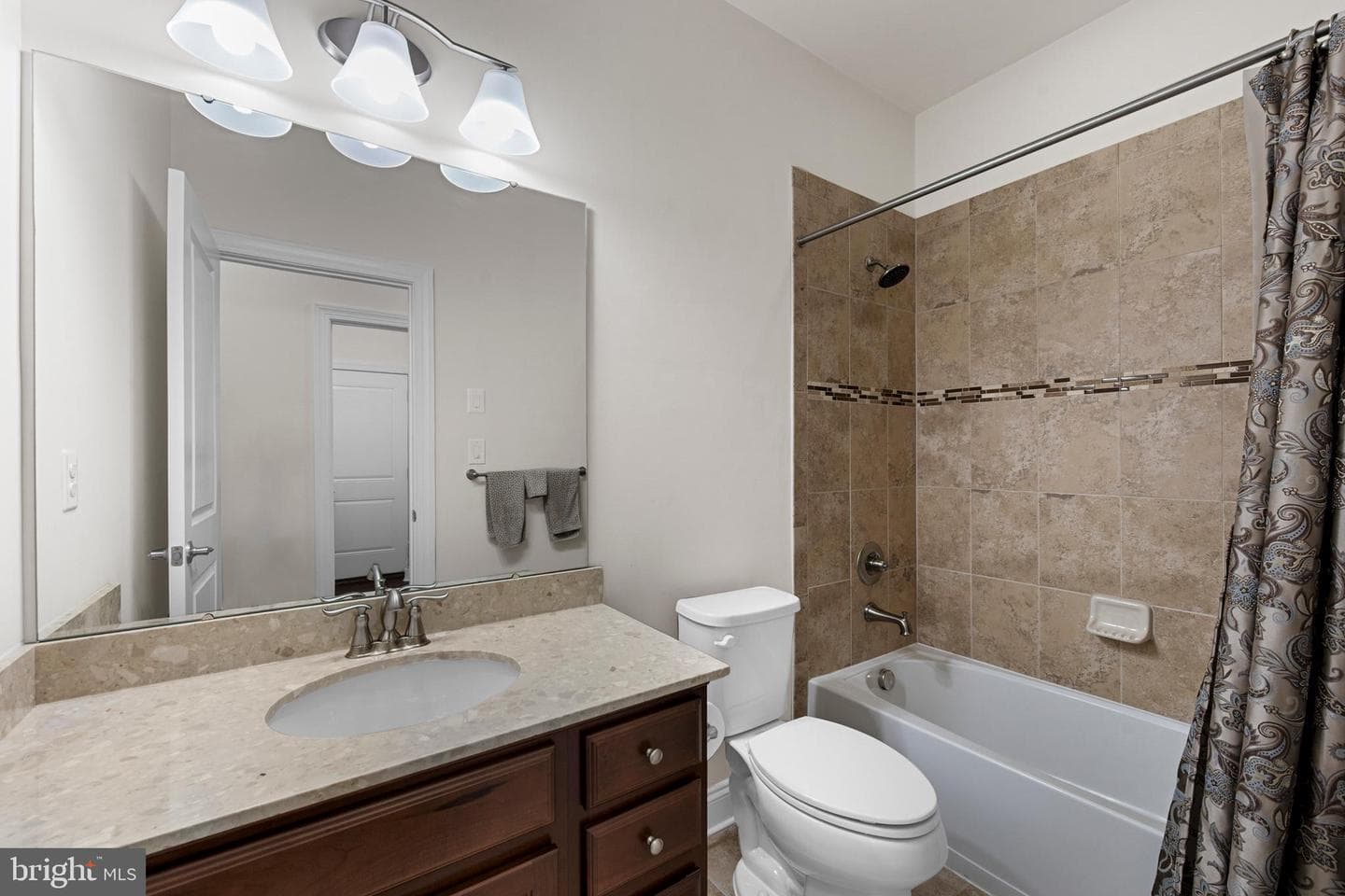 25079 Chafee Circle photo 40