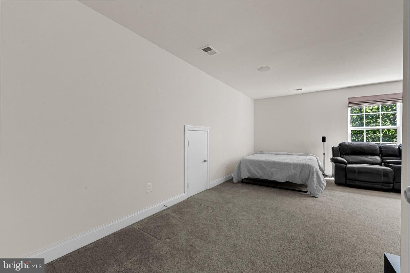 25079 Chafee Circle photo 54