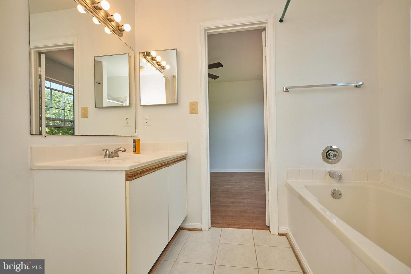 46760 Hobblebush Terrace photo 19