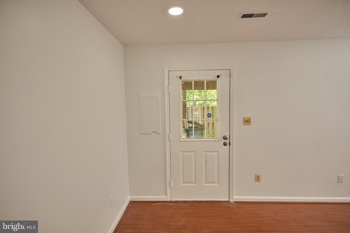 46760 Hobblebush Terrace photo 31